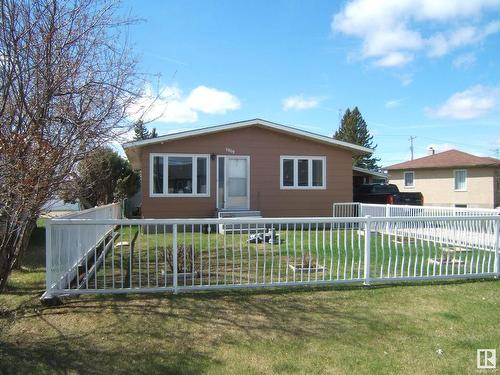 4909 55 Av, Vegreville, AB 