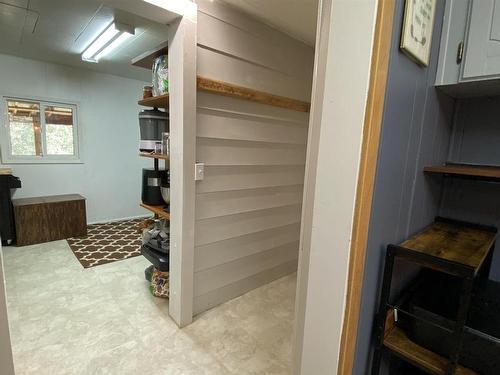 106 11124 Twp Rd 595, Rural St. Paul County, AB - Indoor Photo Showing Bedroom