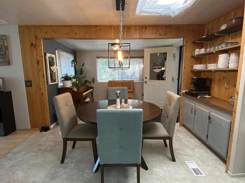 106 11124 Twp Rd 595, Rural St. Paul County, AB - Indoor Photo Showing Dining Room