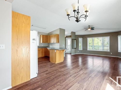 23363 Twp Rd 502, Rural Leduc County, AB - Indoor Photo Showing Kitchen