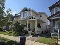 7689 SCHMID CR NW  Edmonton, AB T6R 0K7