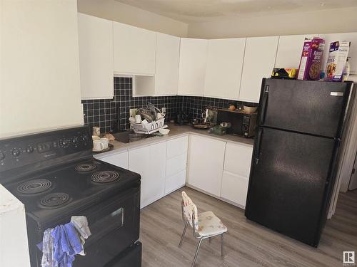 12414 82 Street, Edmonton, AB - Indoor Photo Showing Kitchen