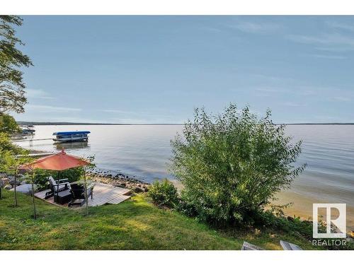 143 Lakeshore Drive Grandview, Rural Wetaskiwin County, AB 