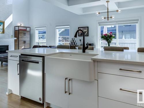 11 Evermore Crescent, St. Albert, AB - Indoor Photo Showing Kitchen