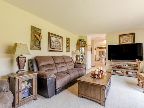 27132 Twp Rd 632B, Rural Westlock County, AB - Indoor Photo Showing Living Room