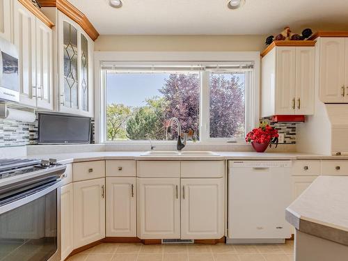 27132 Twp Rd 632B, Rural Westlock County, AB - Indoor Photo Showing Kitchen