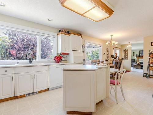 27132 Twp Rd 632B, Rural Westlock County, AB - Indoor Photo Showing Kitchen