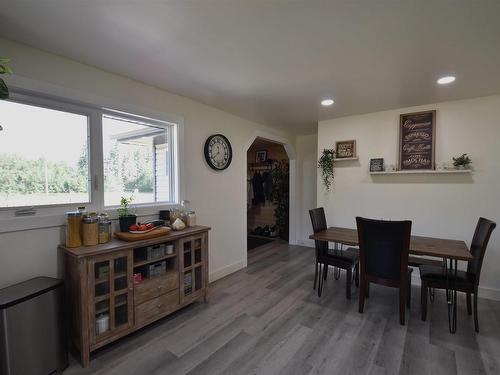 194074 Twp Rd  574, Rural Lamont County, AB - Indoor Photo Showing Dining Room