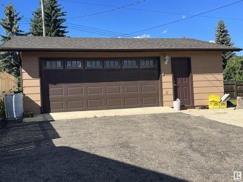 5310 52 Avenue, Elk Point, AB - Outdoor