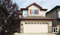 928 CHAHLEY CR NW  Edmonton, AB T6M 0E2