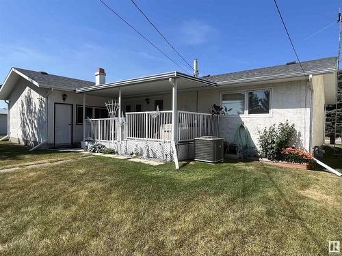 5201 54 St, Elk Point, AB 