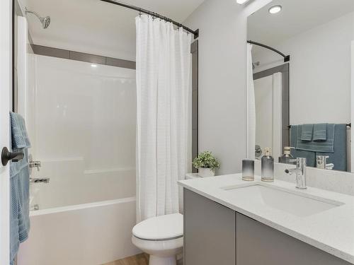 316 11141 84 Avenue, Edmonton, AB - Indoor Photo Showing Bathroom