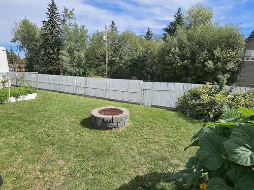 308 1 Av, Rural Parkland County, AB 