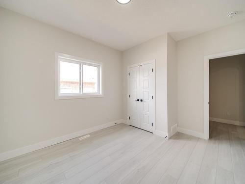 17918 70A Street, Edmonton, AB - Indoor Photo Showing Other Room