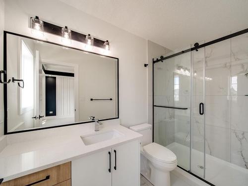 17918 70A Street, Edmonton, AB - Indoor Photo Showing Bathroom