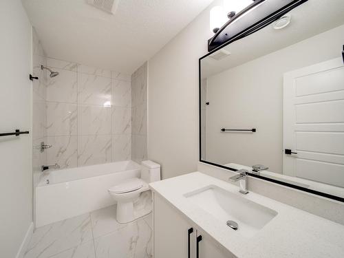 17918 70A Street, Edmonton, AB - Indoor Photo Showing Bathroom