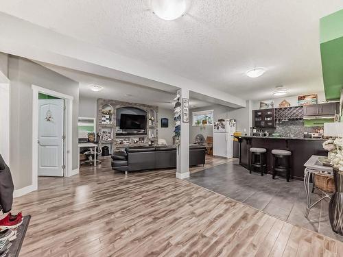 929 Wildwood Way Nw Nw, Edmonton, AB 