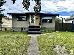 13033 64 ST NW  Edmonton, AB T5A 0Y3