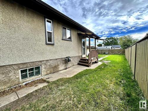 13033 64 St Nw, Edmonton, AB 