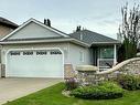 2 Lamplight Dr, Spruce Grove, AB 