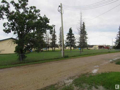 4810 53 Street, Mayerthorpe, AB 