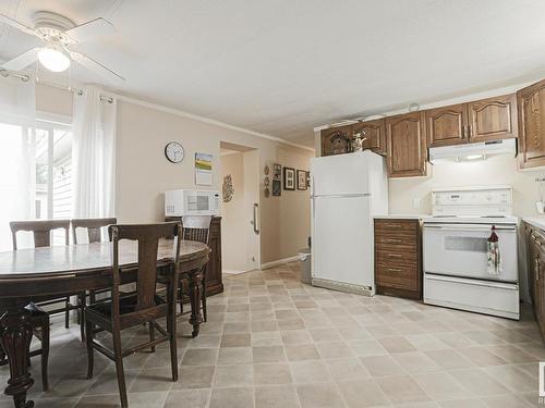 16 Post Rd Nw, Edmonton, AB 