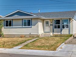 11034 163a Ave NW  Edmonton, AB T5X 2A5