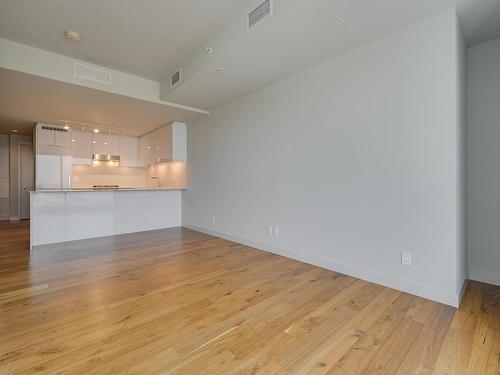 4107 10360 102 Street, Edmonton, AB - Indoor Photo Showing Kitchen