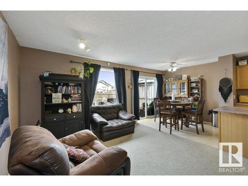 16221 93 St Nw, Edmonton, AB 