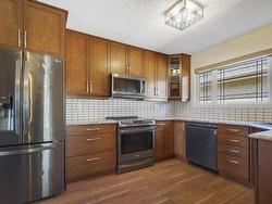 15104 20 ST NW  Edmonton, AB T5Y 2A8