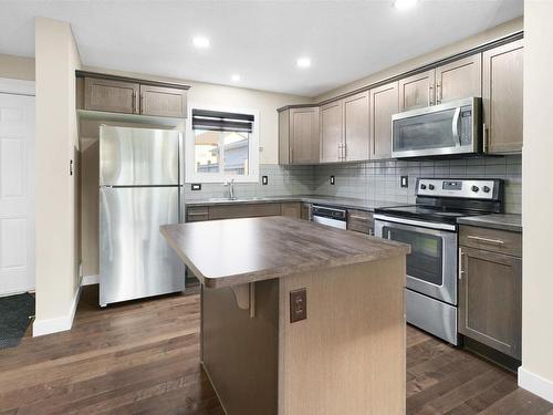 2907 15 Street, Edmonton, AB - Indoor Photo Showing Kitchen With Stainless Steel Kitchen