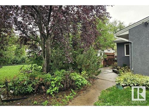 11520 129 Avenue, Edmonton, AB - Outdoor