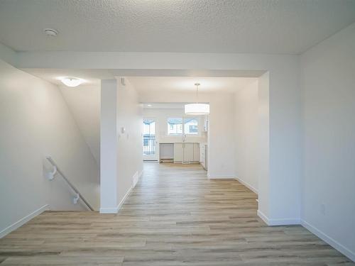 1122 Aster Bv Nw, Edmonton, AB 