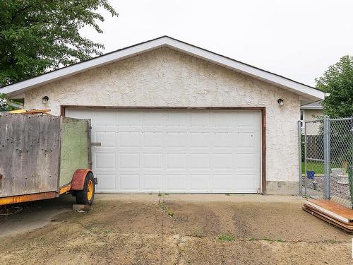 11611 142 Av Nw, Edmonton, AB 