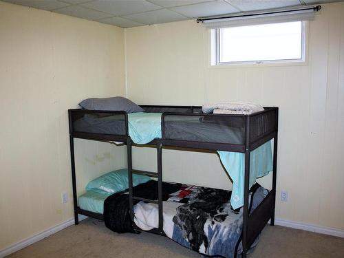 10340 108 Ave, Westlock, AB - Indoor Photo Showing Bedroom