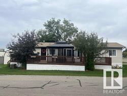 6 Round RD NW  Edmonton, AB T6P 1B3