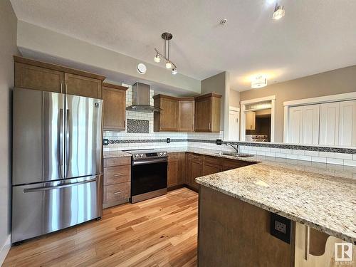 306 5201 Brougham Drive, Drayton Valley, AB - Indoor Photo Showing Kitchen