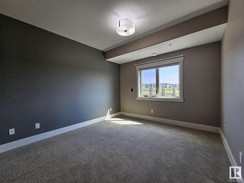 306 5201 Brougham Drive, Drayton Valley, AB - Indoor Photo Showing Other Room