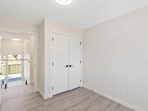 7320 77 Street, Edmonton, AB - Indoor Photo Showing Other Room