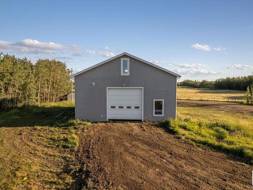 22235 Twp Rd 500, Rural Leduc County, AB 