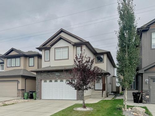 1747 28 St Nw, Edmonton, AB 