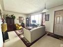 4820 50 St, Innisfree, AB 