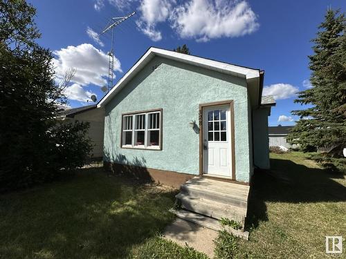 328 West Railway Dr, Smoky Lake Town, AB 