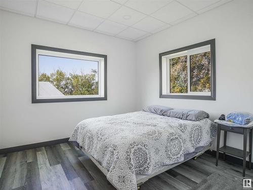 A&B 48472 Rge Rd 252, Rural Leduc County, AB - Indoor Photo Showing Bedroom