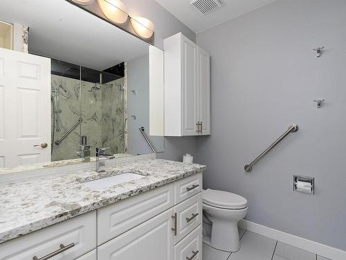 108 Ravine Villa(S), Leduc, AB - Indoor Photo Showing Bathroom