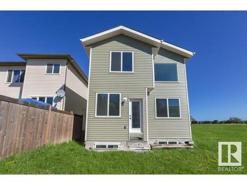 5127 53 Av, Calmar, AB 