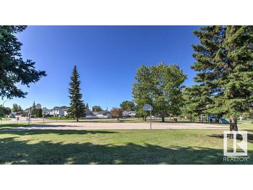 5127 53 Av, Calmar, AB 