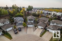 224 HYNDMAN CR NW  Edmonton, AB T5A 5H9