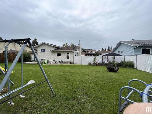 5214 54 St, Elk Point, AB 