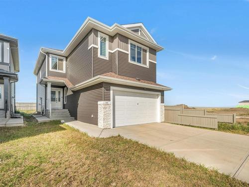 7424 182 Av Nw, Edmonton, AB 